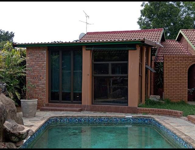 3 BEDROOM HOUSE FOR SALE IN PRETORIA GARDENS